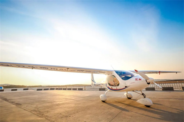 正力新能签署航空电池战略合作协议 应用半固态电池 正力新能签署航空电池战略合作协议 应用半固态电池