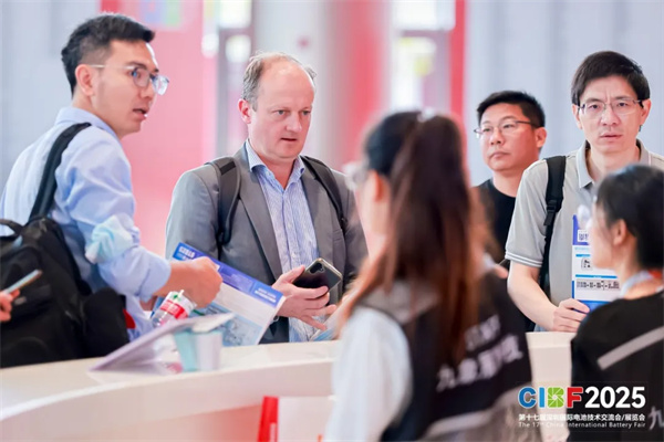 再创新高!参展商超3200家,CIBF2025今日盛大开幕! 再创新高!参展商超3200家,CIBF2025今日盛大开幕!